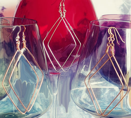 Diamond shaped no slip hoop earrings