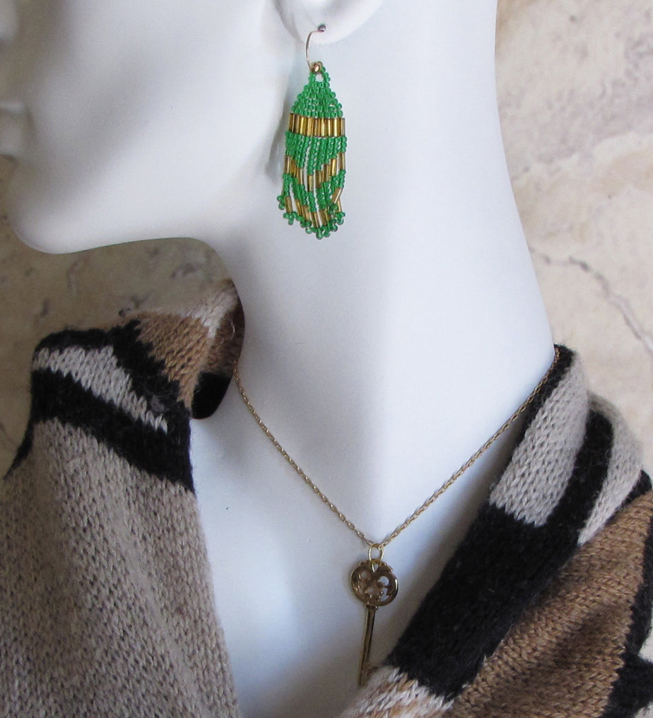Key pendant necklace