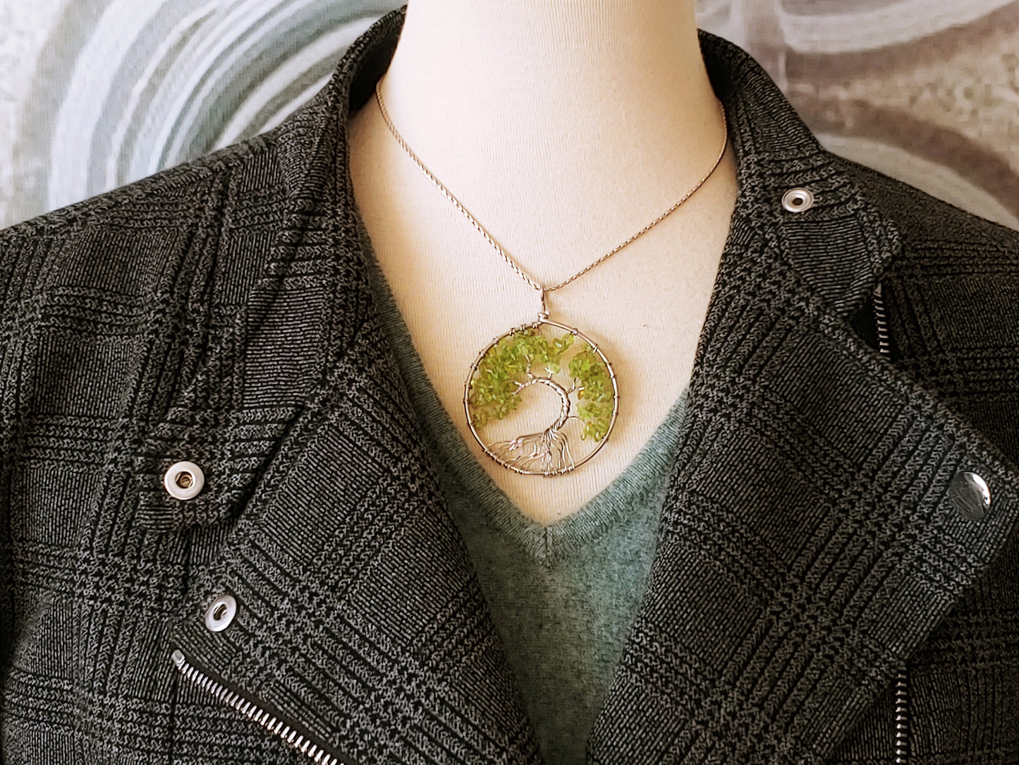 Tree of life pendant necklace with Peridot
