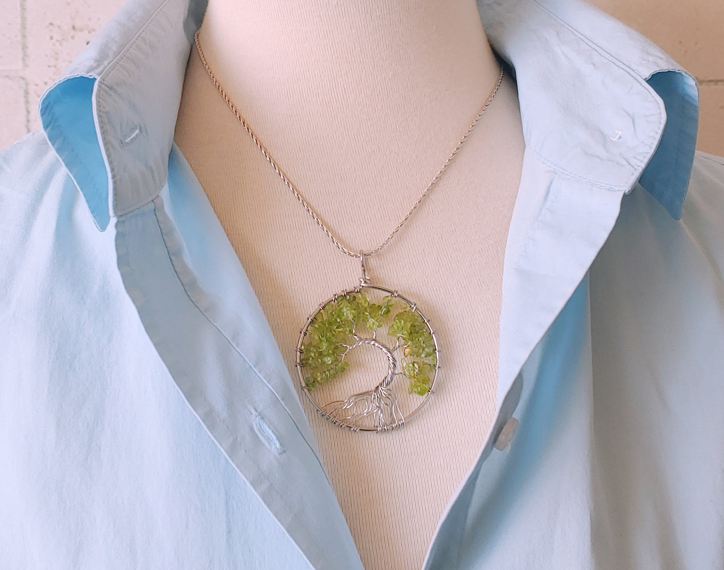 Tree of life pendant necklace with Peridot