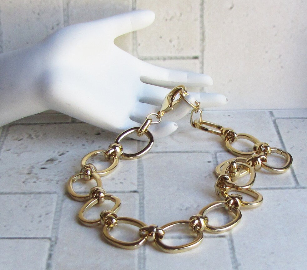 Choker/ collar style rolo chain statement necklace