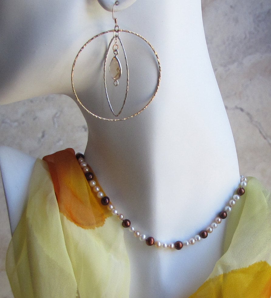 multi colored freshwater pearl necklace