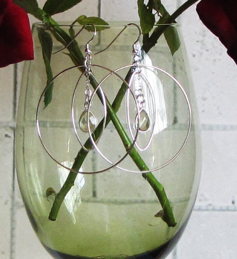 Art fashion fusion hoop earrings