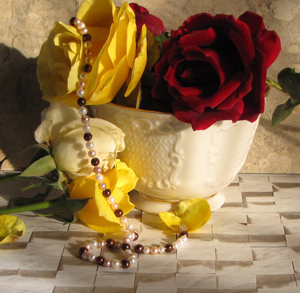 multi colored freshwater pearl necklace