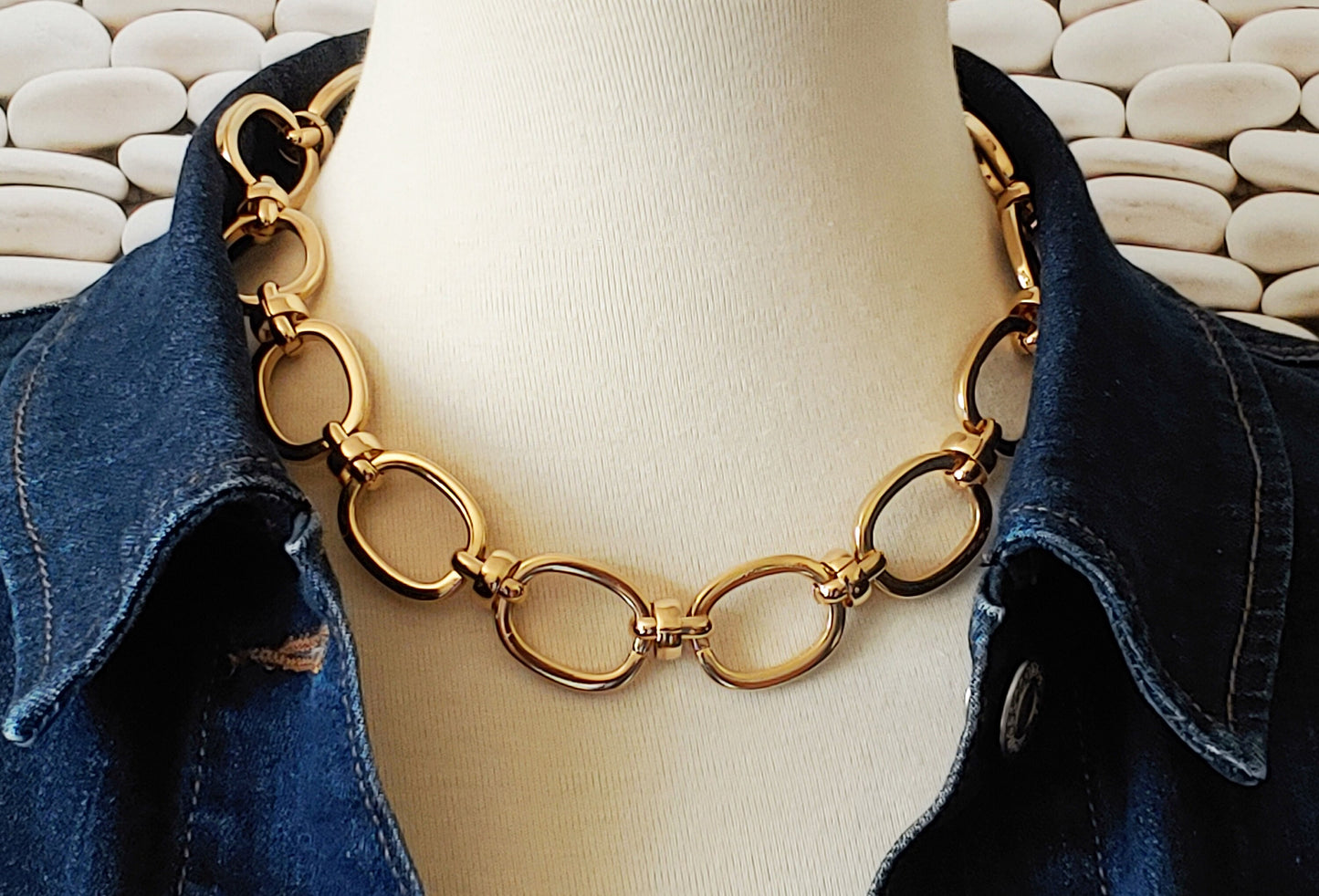 Wear it as a casual look.