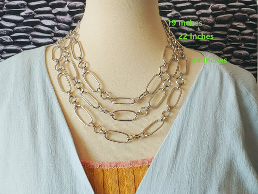 Lexington statement chain necklace in gold or rhodium plate