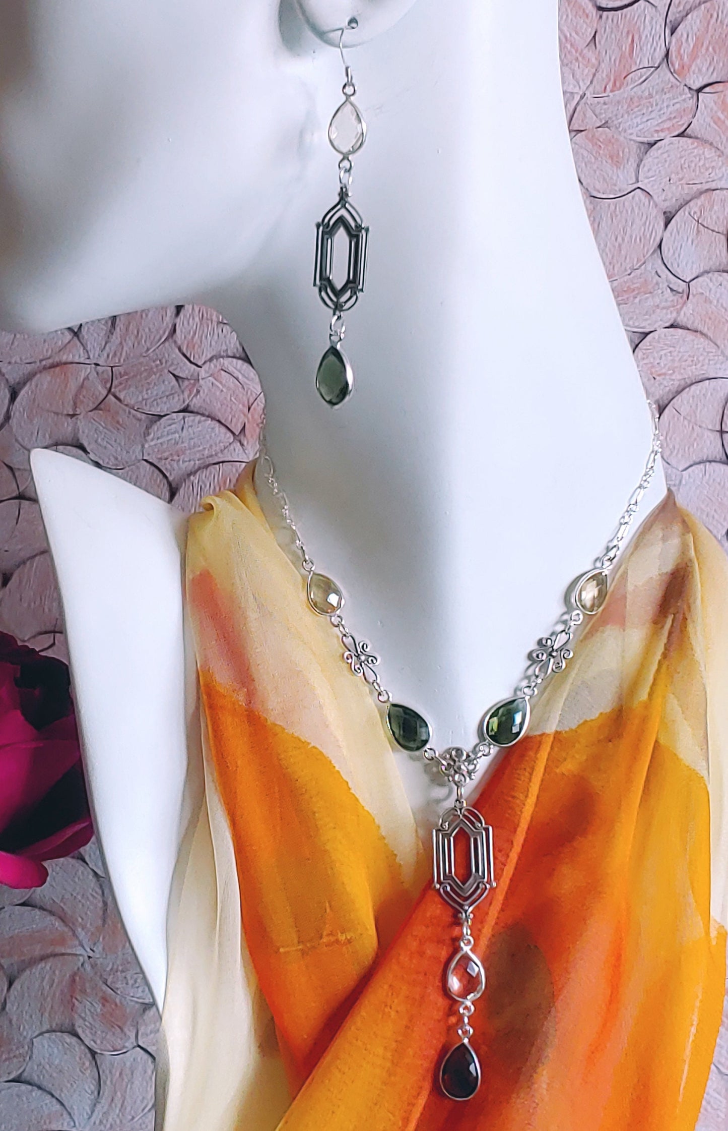 Deco Style silver pendant Y necklace and matching earrings