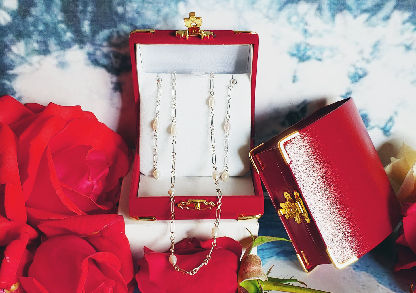 White Freshwater pearl tincup necklace and dangle earrings gift set