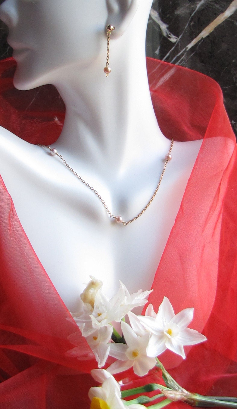 Freshwater pearl tin cup necklace with pearl dangle drop earrings