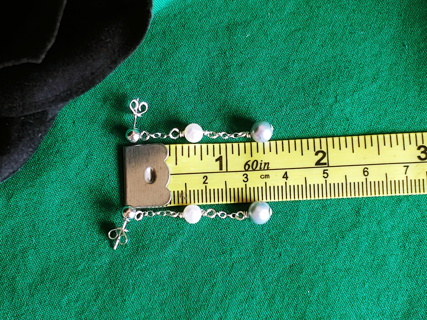 These dainty little cuties measure just under one and a half inches long.