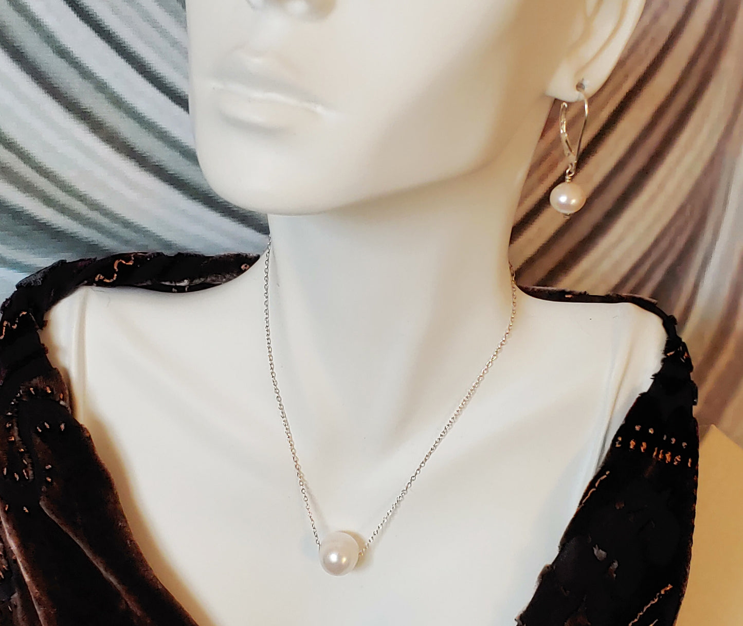 Floating pearl pendant & earring set gift package sterling silver