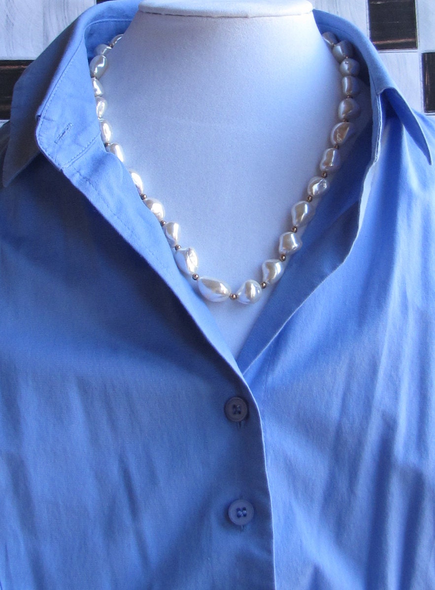 Faux Baroque pearl necklace with matching earrings
